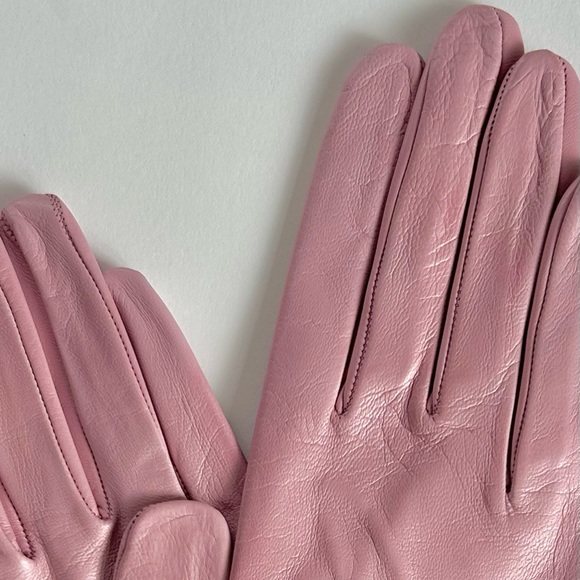 NEW Light Pink Italian Leather Driving Gloves- Unlined - Picture 3 of 5
